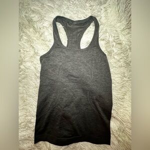 Lululemon Size 4 Racerback Tank Top